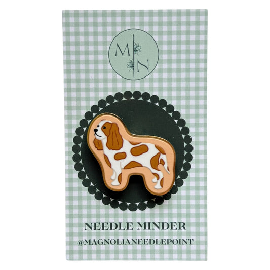 Red & White King Charles Cavalier Needle Minder